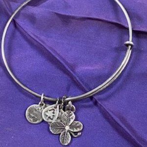 Alex and Ani Four Leaf Clover Bracelet